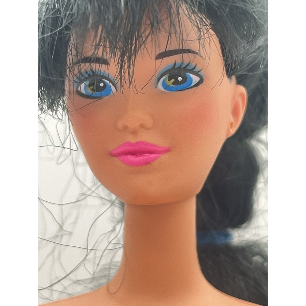 Vintage 1990 All American KIRA Barbie Doll Reebok #9427 Mattel NUDE DOLL ONLY